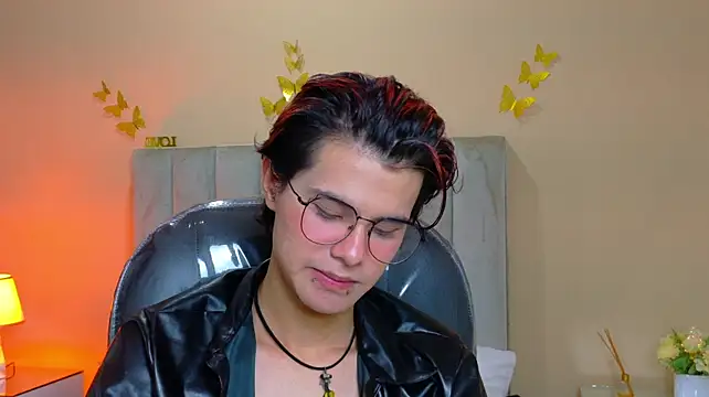 Derek_Sinn Live XXX-Chat