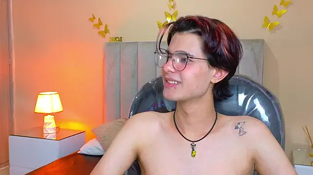 Derek_Sinn Webcamshow