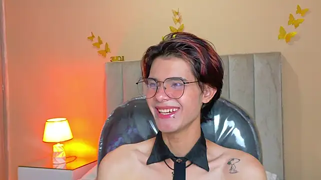 Derek_Sinn Adlı Modelin Web Kamerası Şovu