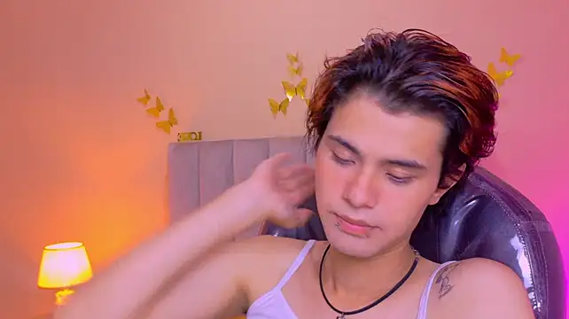 Derek_Sinn Adlı Modelin Web Kamerası Şovu