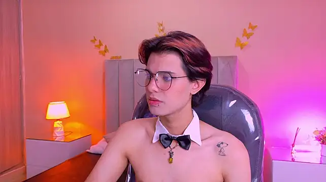 Derek_Sinn's Webcam Show