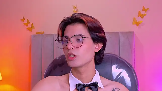 Derek_Sinn Show Webcam