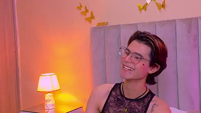Derek_Sinn Show Webcam