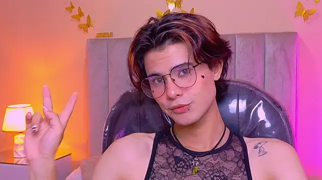 Derek_Sinn 网络视讯表演