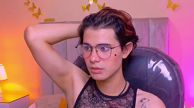 Derek_Sinn 在線直播表演