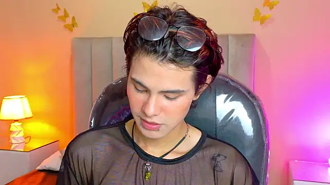 عرض كام Derek_Sinn