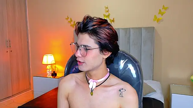 Derek_Sinn Pertunjukan Webcam