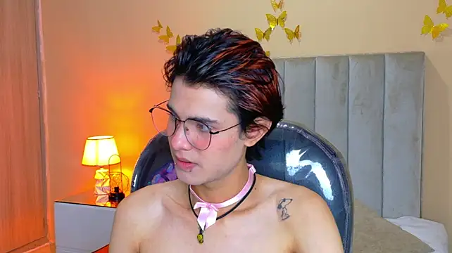 Derek_Sinn Adlı Modelin Web Kamerası Şovu