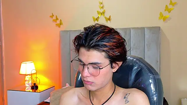 عرض كام Derek_Sinn