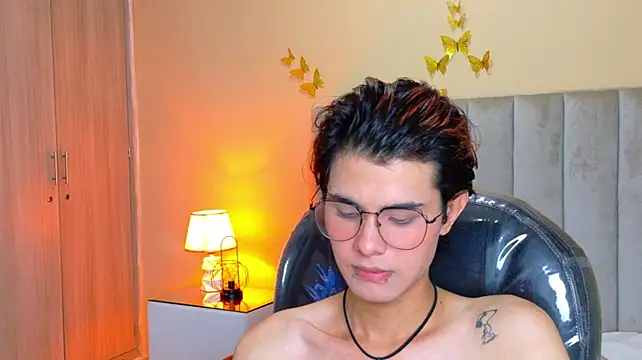 عرض كام Derek_Sinn