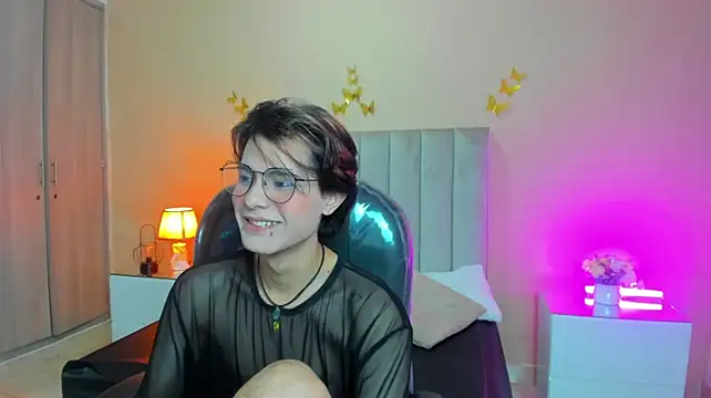 Derek_Sinn Adlı Modelin Web Kamerası Şovu