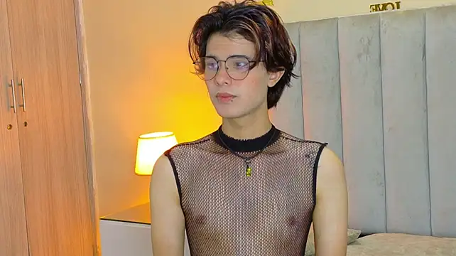 Derek_Sinn Adlı Modelin Web Kamerası Şovu