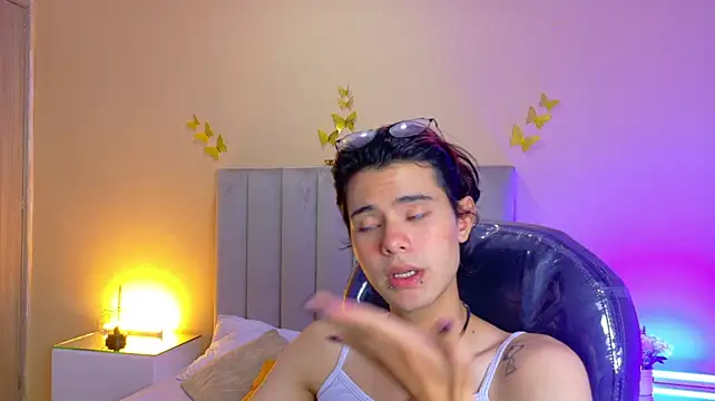 Webkamerová show Derek_Sinn