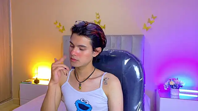 Derek_Sinn's Webcam Show