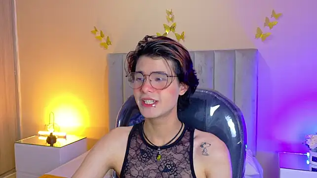 Derek_Sinn's Webcam Show