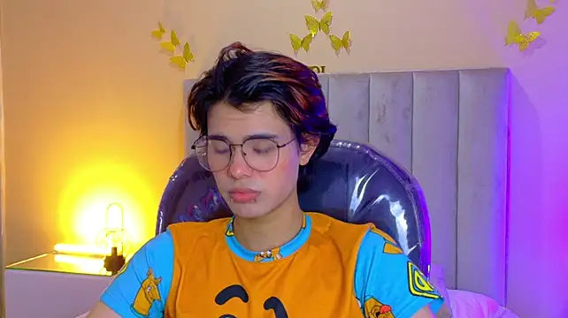 Derek_Sinnn Webbikameraesitys
