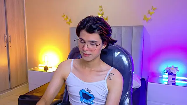 عرض كام Derek_Sinn