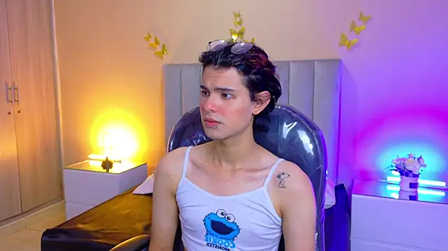 عرض كام Derek_Sinn