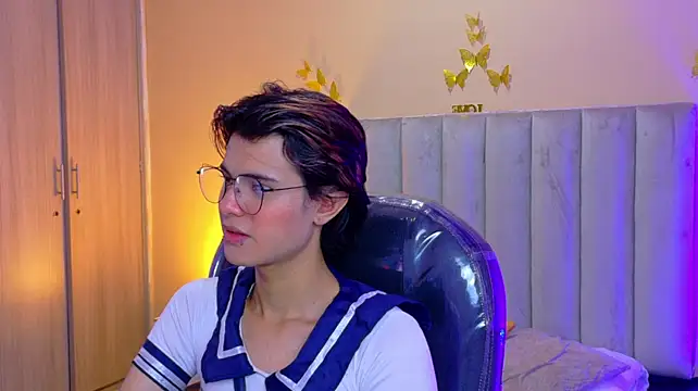 Derek_Sinnn Webbikameraesitys