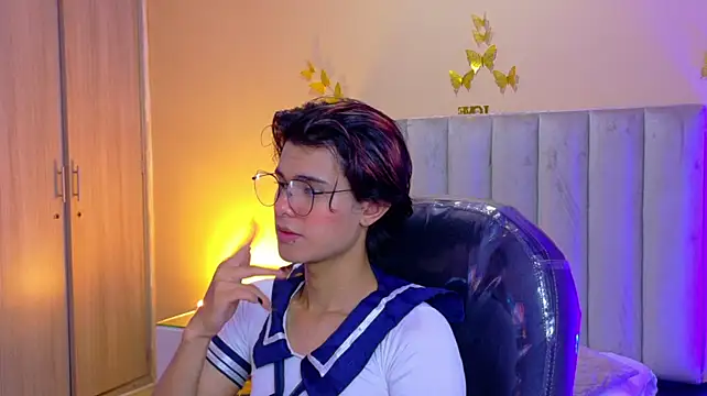 Derek_Sinn Pertunjukan Webcam