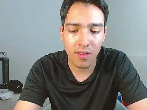 NickFin Pertunjukan Webcam