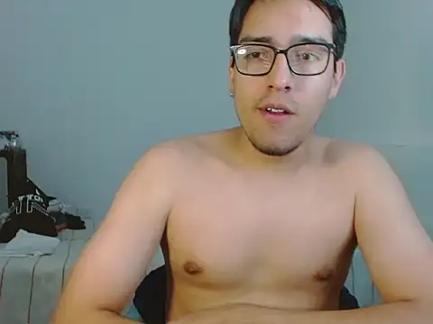 NickFin Pertunjukan Webcam