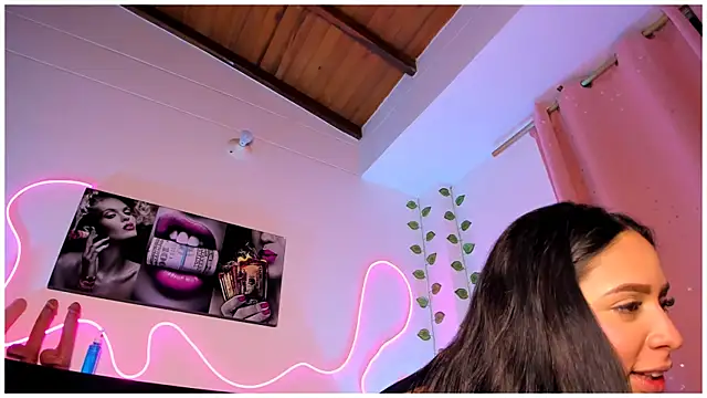 Scarlesth Webcam-Show