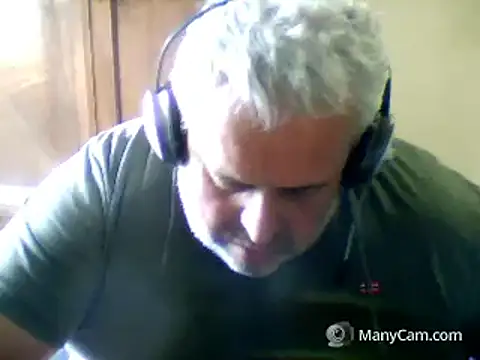 swichcassanesi's Webcam Show