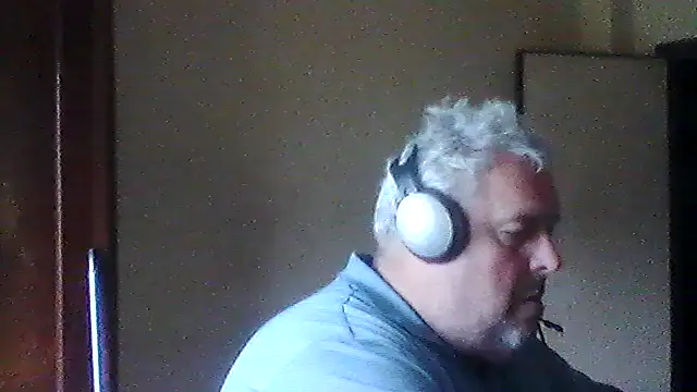 swichcassanesi's Webcam Show