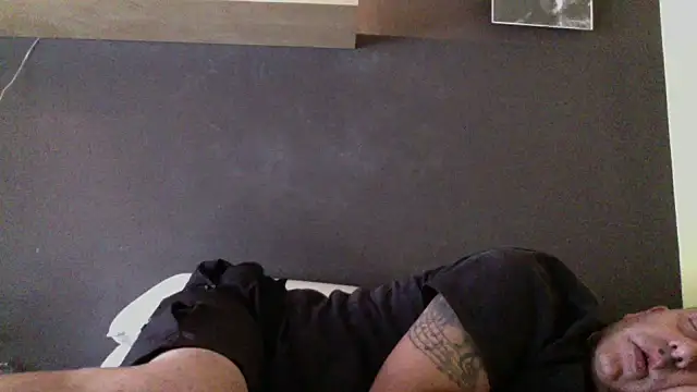 s_urprise's Webcam Show