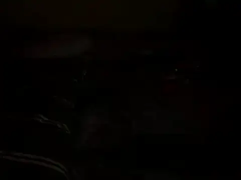 s_urprise Show Webcam