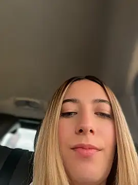 kloe__t18 Live XXX-chat