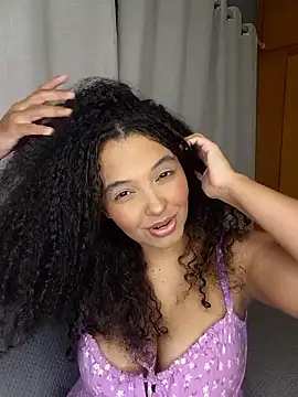 XXX chat uživo modela QeenPandinha