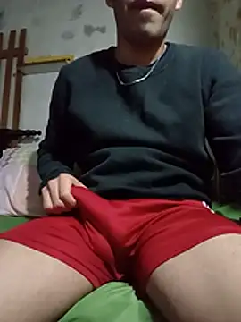 chicofino16 Adlı Modelin Web Kamerası Şovu