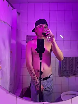 sableye21 Show in webcam