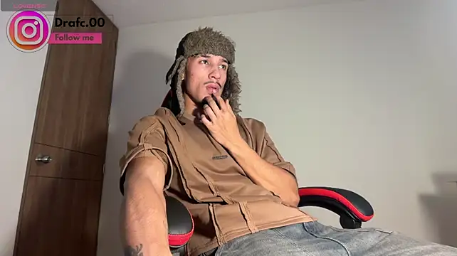 rafael_stone11n Webbikameraesitys