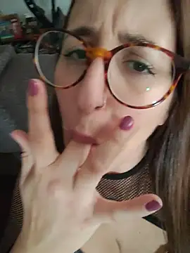 Maya_Brooke: διαδικτυακό σόου στην κάμερα