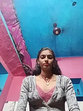 namabi_sexe Show in webcam