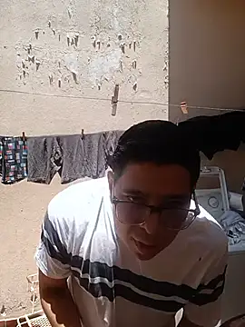 Yankoloco92 Webcam-Show