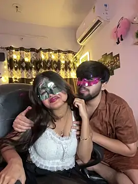 pooja_sexy79's Webcam Show