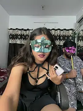 pooja_sexy79 webkamerás műsora