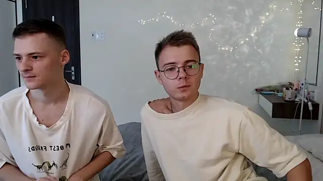 NikiKerryCum Webcam Show