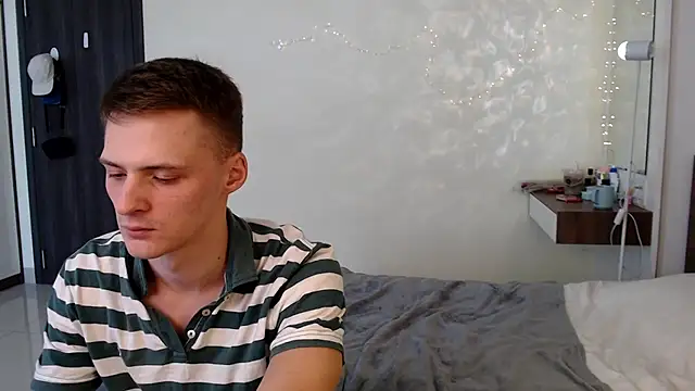 NikiKerryCum Adlı Modelin Web Kamerası Şovu