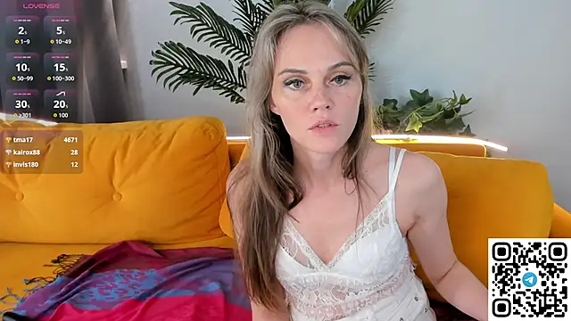 Chatroom XXX en direct de agatha_roose