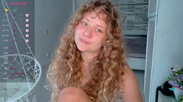 Milounee's Live XXX Chat