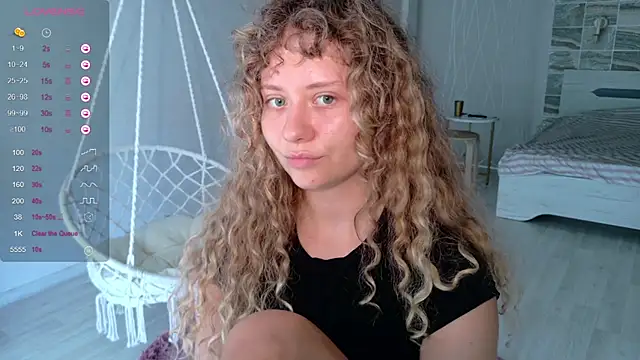 Milounee Live XXX-Chat