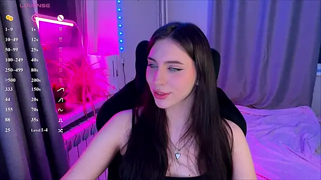 luna_dreamxx's Live XXX Chat
