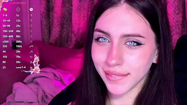 luna_dreamxx élő XXX-chatje