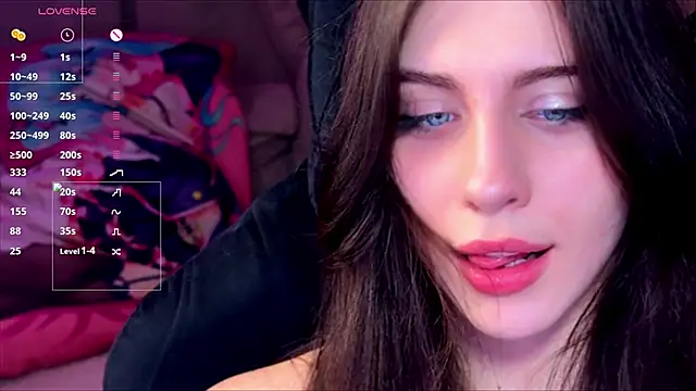 luna_dreamxx's Live XXX Chat
