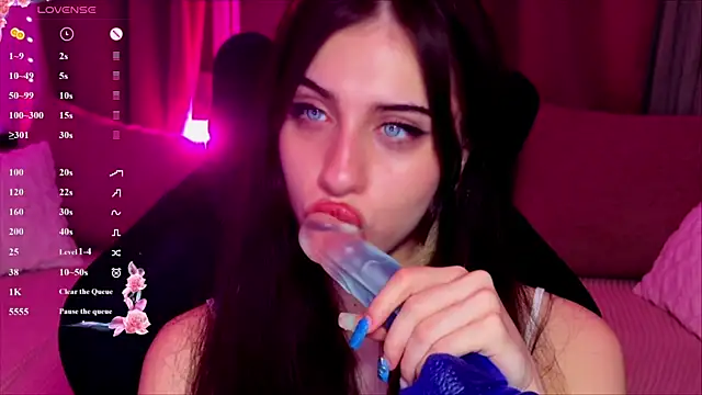 XXX chat uživo modela luna_dreamxx
